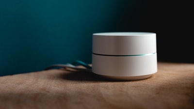 ワイヤレスルーターに最適な場所を決定する方法