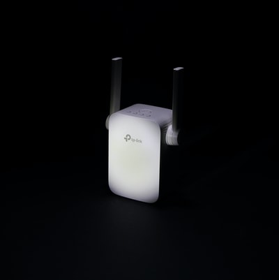 コンピューターにwifiルーターを設定する方法