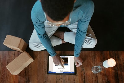 マイクロソフトはどのようにして最初のタブレットを発明したのですか